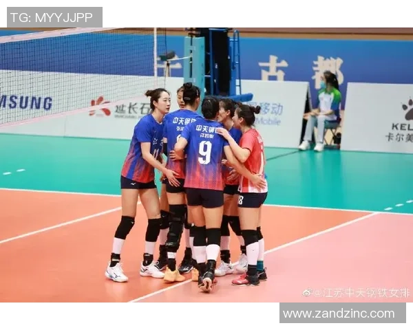 重庆排球队配合问题引发热议球迷对战术和默契的不同看法 重庆排球队配合问题引发热议球迷对战术和默契的不同看法